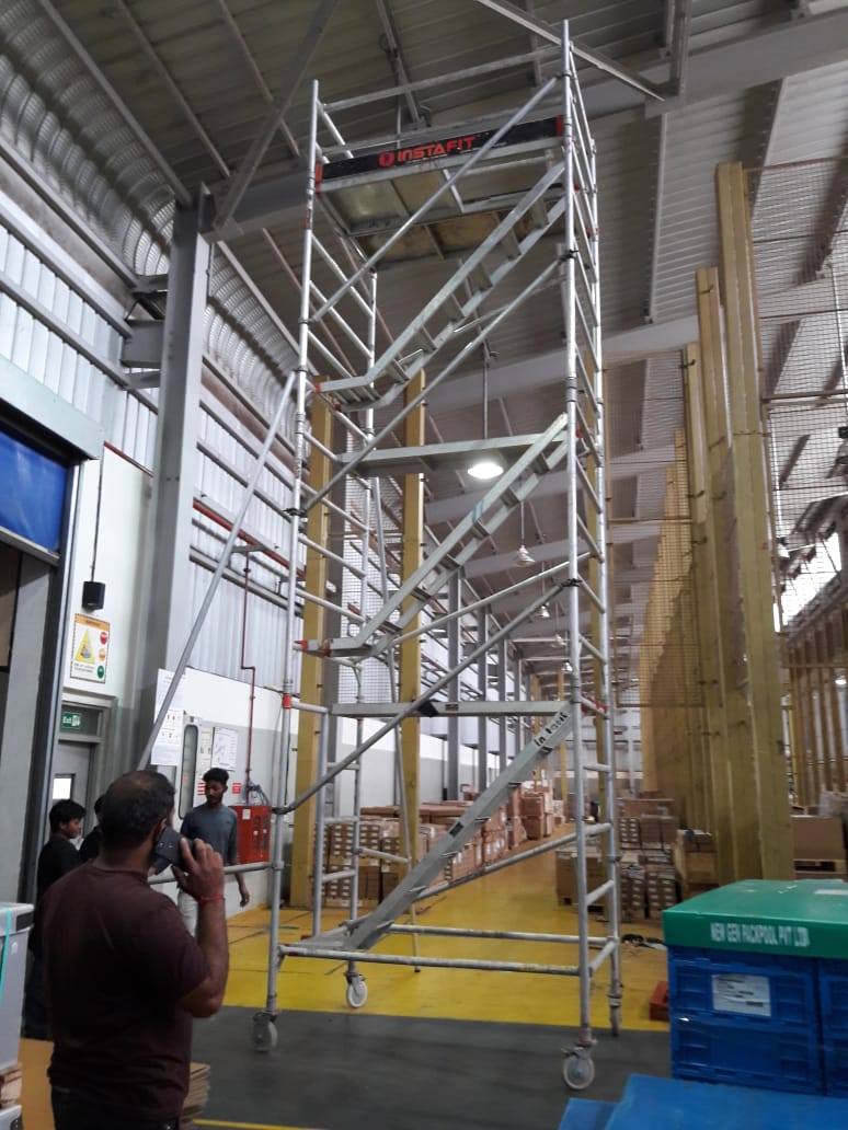 Aluminium Movable Scaffolding tall installation